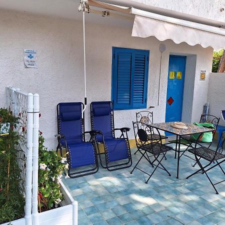 Suite House L'Isola Che Non C'E Fontane Bianche Luaran gambar
