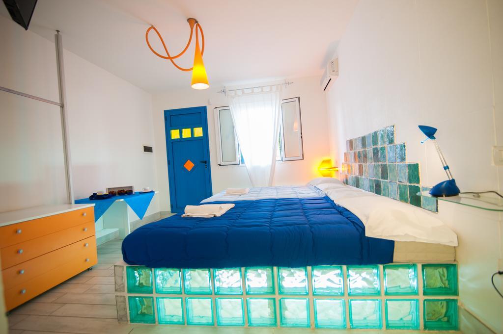 Suite House L'Isola Che Non C'E Fontane Bianche Luaran gambar