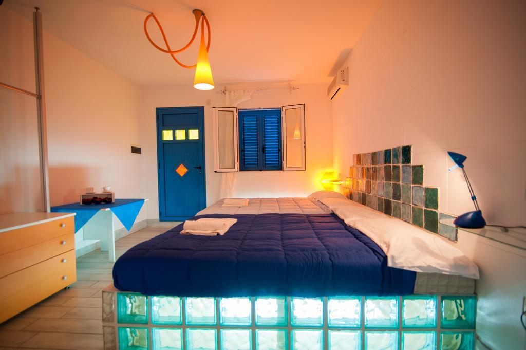 Suite House L'Isola Che Non C'E Fontane Bianche Luaran gambar